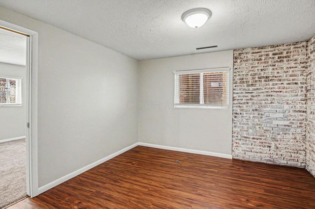 858 Higbee Drive S, Columbus, OH 43207