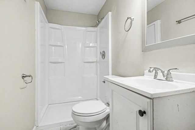 858 Higbee Drive S, Columbus, OH 43207