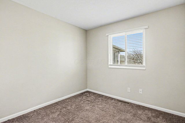 858 Higbee Drive S, Columbus, OH 43207