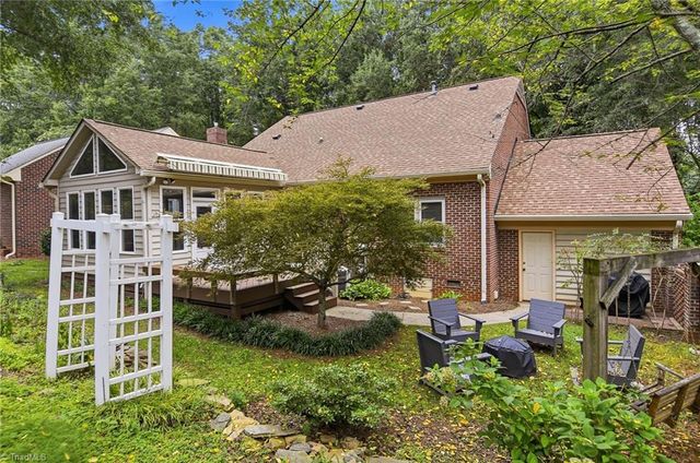 1217 Stadler Ridge Road, Winston-salem, NC 27106