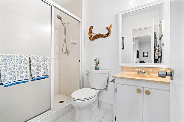 140 Cypress Club Drive 422, Pompano Beach, FL 33060