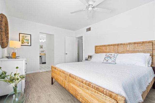 140 Cypress Club Drive 422, Pompano Beach, FL 33060