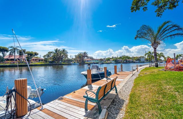 140 Cypress Club Drive 422, Pompano Beach, FL 33060