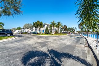 140 Cypress Club Drive 422, Pompano Beach, FL 33060