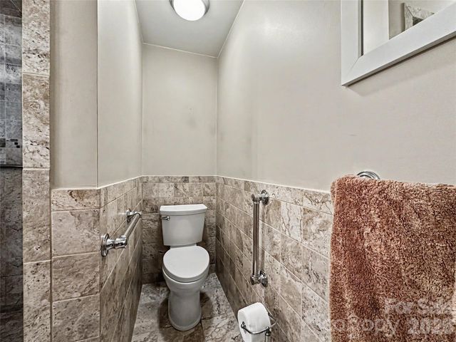 832 Baker Street, Statesville, NC 28677