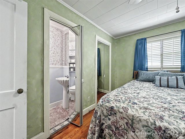 832 Baker Street, Statesville, NC 28677
