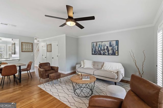 902 Defoors Landing NW, Atlanta, GA 30318