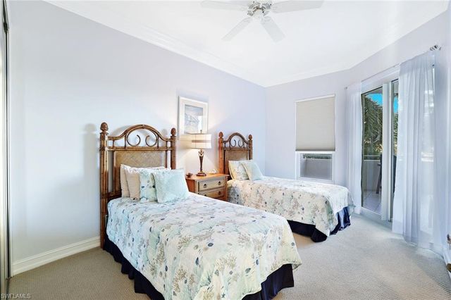 4811 Island Pond CT # 302, Bonita Springs, FL 34134