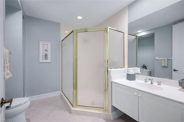 4811 Island Pond CT 302, Bonita Springs, FL 34134