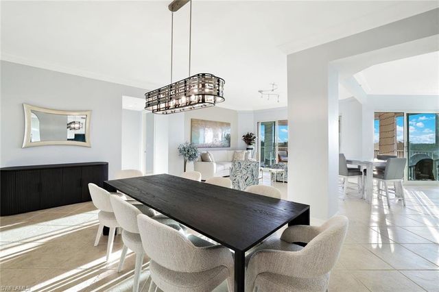 4811 Island Pond CT # 302, Bonita Springs, FL 34134