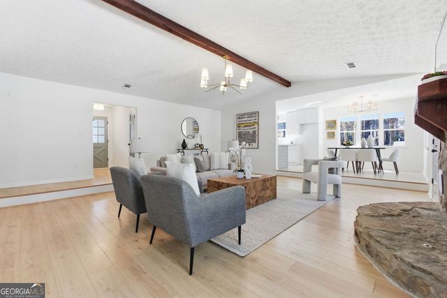 110 Huntington Court, Fayetteville, GA 30214