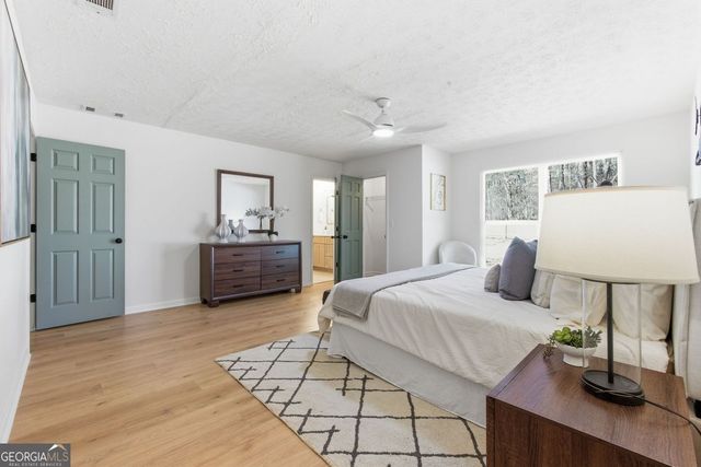 110 Huntington Court, Fayetteville, GA 30214