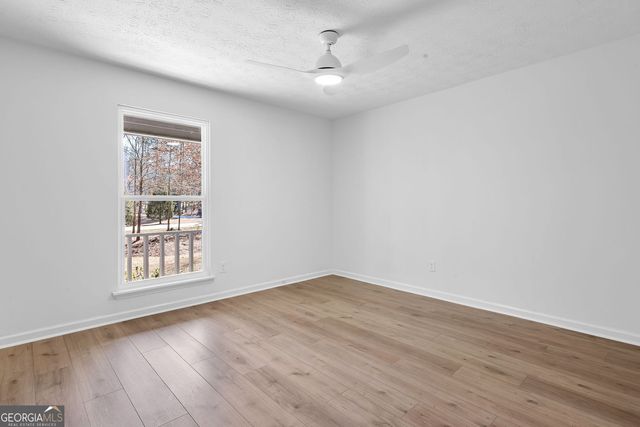 110 Huntington Court, Fayetteville, GA 30214