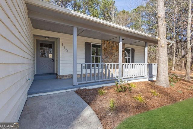 110 Huntington Court, Fayetteville, GA 30214