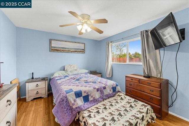 885 Tara Hills Dr, Pinole, CA 94564