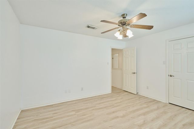 188 N Golden Arrow Circle N, The Woodlands, TX 77381