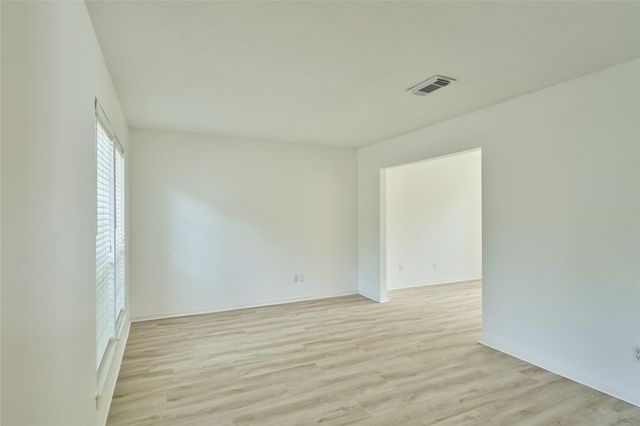 188 N Golden Arrow Circle N, The Woodlands, TX 77381