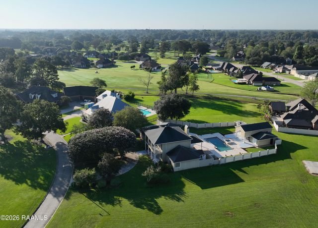 715 Mallard Cove, New Iberia, LA 70560