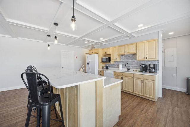 61 Crescent Drive, Barnstead, NH 03225