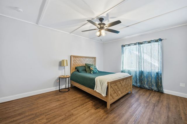 61 Crescent Drive, Barnstead, NH 03225