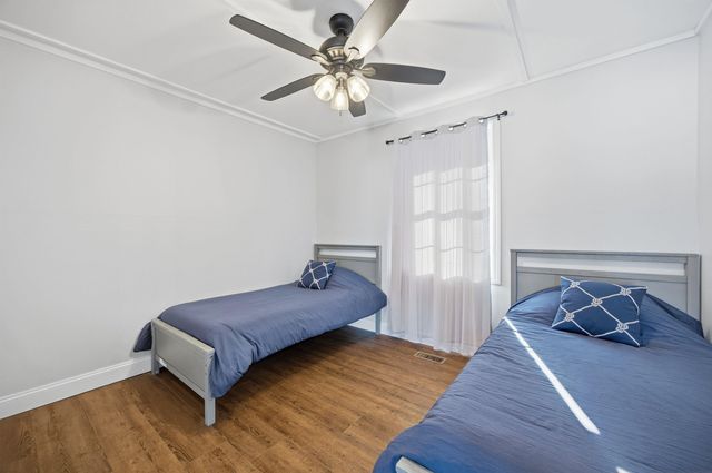 61 Crescent Drive, Barnstead, NH 03225