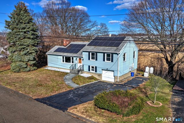 206 Bridgeview Place, Stratford, CT 06614