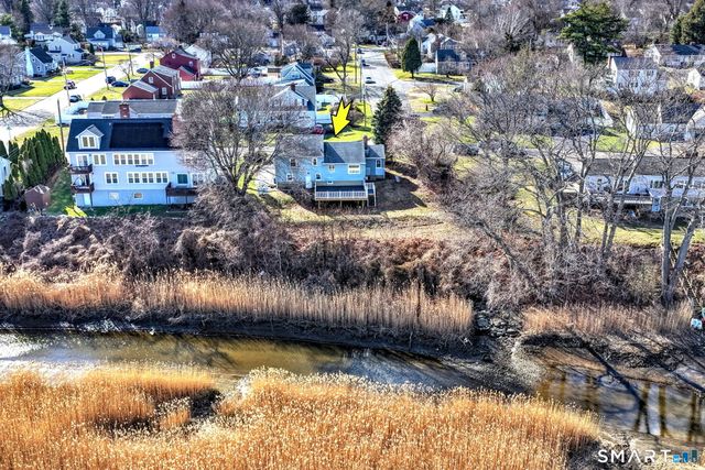 206 Bridgeview Place, Stratford, CT 06614