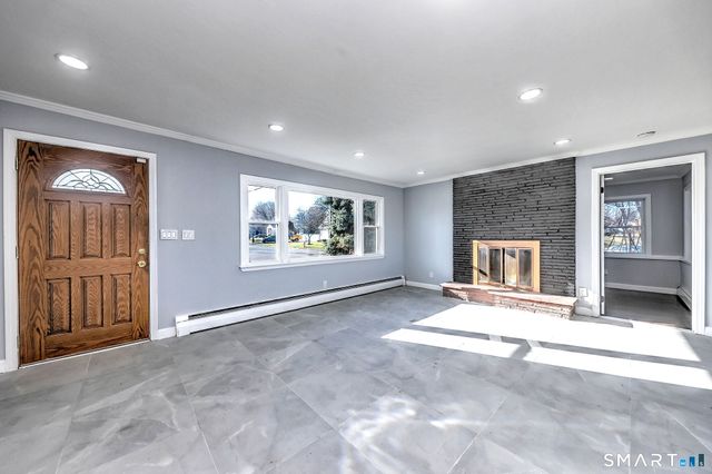 206 Bridgeview Place, Stratford, CT 06614