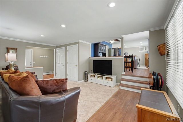 142 Dalewood Drive, Amherst, NY 14228