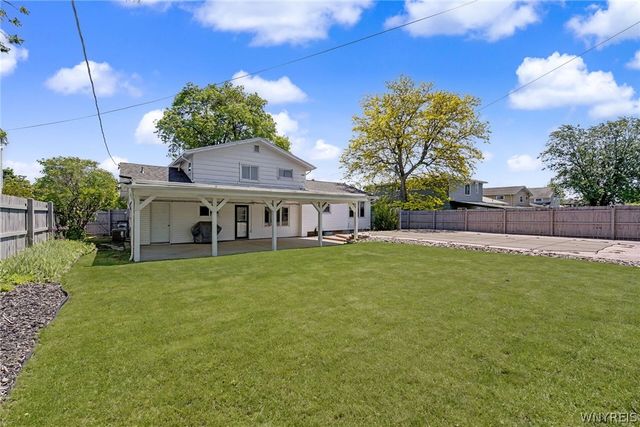 142 Dalewood Drive, Amherst, NY 14228