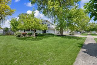 142 Dalewood Drive, Amherst, NY 14228