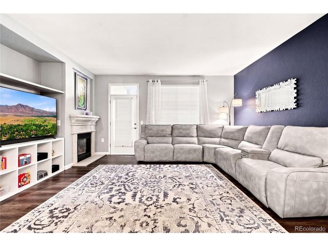 10331 W Girton Dr 2, Lakewood, CO 80227