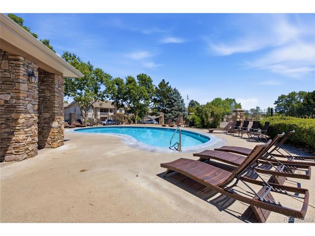 10331 W Girton Dr 2, Lakewood, CO 80227