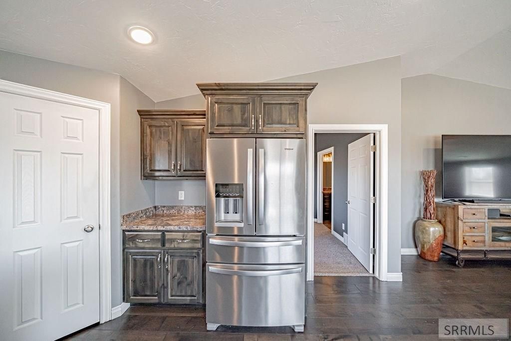 Image 14 of property listing at 475 S 4000 W, Rexburg, ID 83440