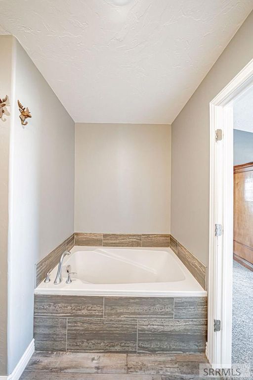 Image 23 of property listing at 475 S 4000 W, Rexburg, ID 83440