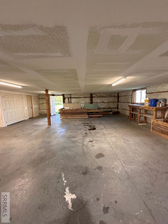 Image 29 of property listing at 475 S 4000 W, Rexburg, ID 83440