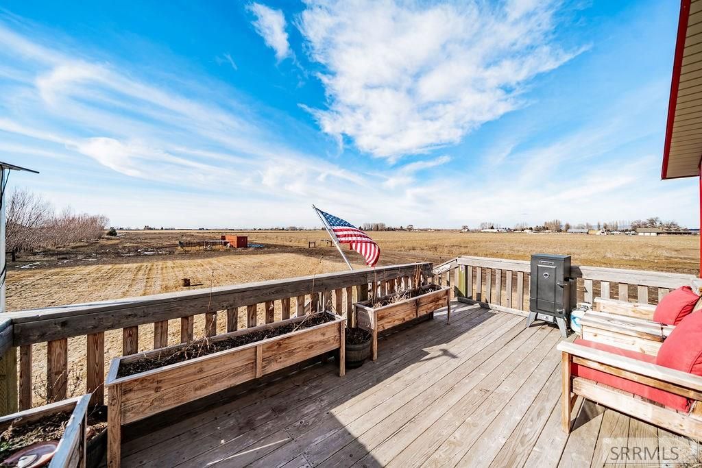 Image 34 of property listing at 475 S 4000 W, Rexburg, ID 83440