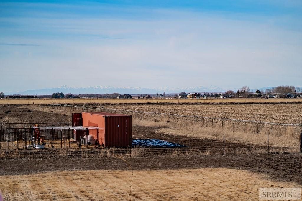 Image 37 of property listing at 475 S 4000 W, Rexburg, ID 83440