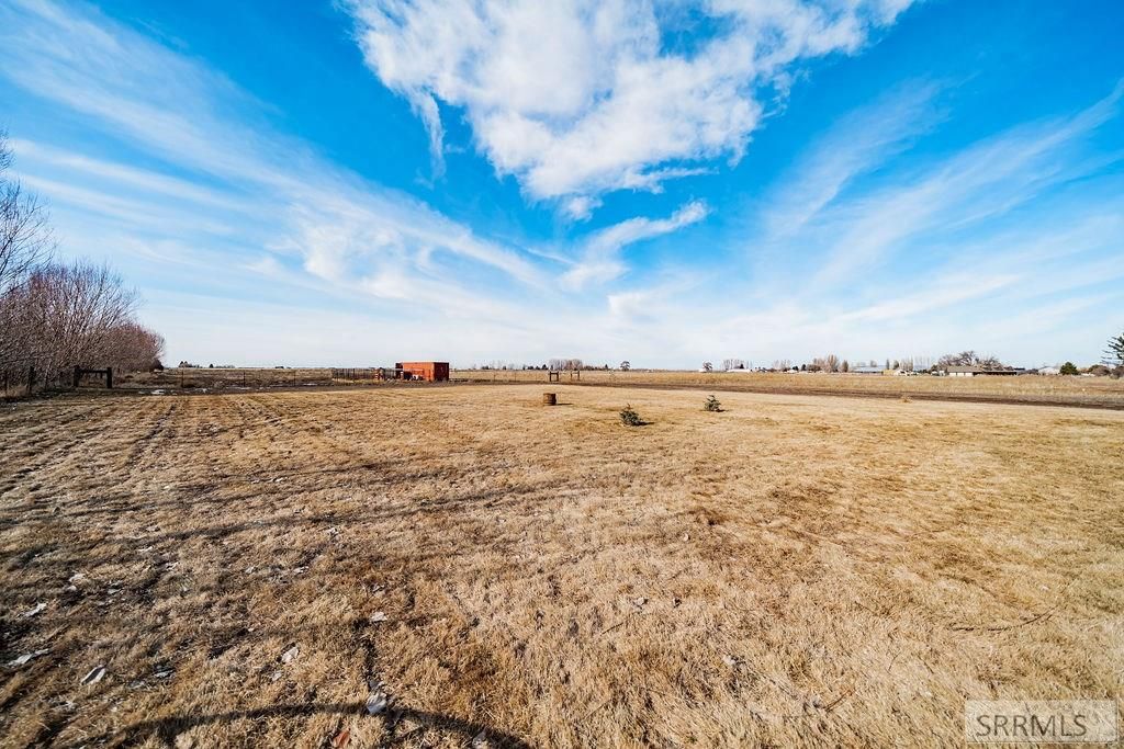 Image 45 of property listing at 475 S 4000 W, Rexburg, ID 83440