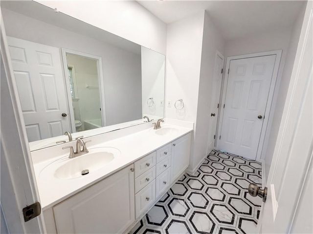 4770 Feather Creek Court, Stone Mountain, GA 30087