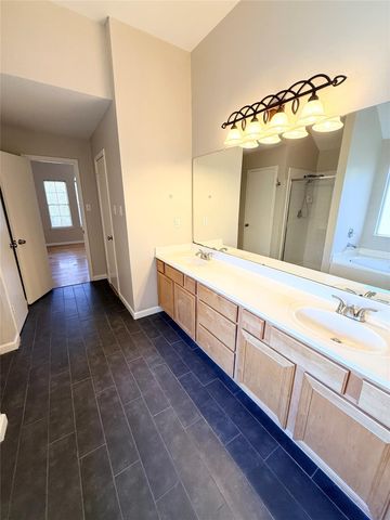 245 N Ranch House Road, Angleton, TX 77515