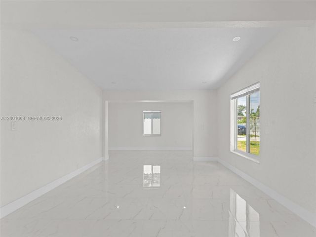 3231 NW 48th Ter, Miami, FL 33142