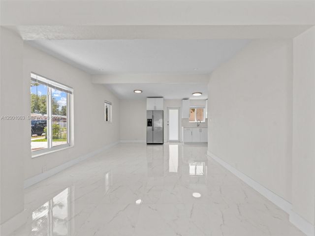 3231 NW 48th Ter, Miami, FL 33142