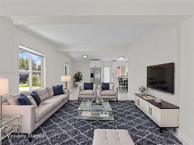 3231 NW 48th Ter, Miami, FL 33142