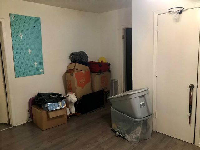 308 N San Marcos Street, Whitney, TX 76692