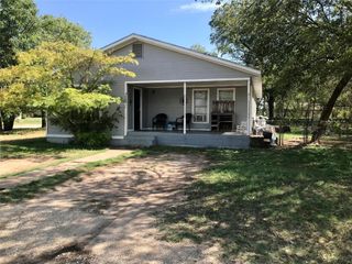 308 N San Marcos Street, Whitney, TX 76692
