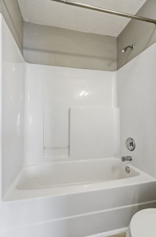 704 Flintlock Ct, Nashville, TN 37217