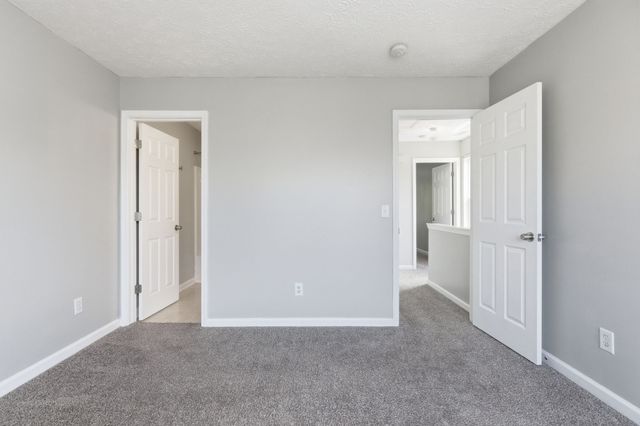 704 Flintlock Ct, Nashville, TN 37217