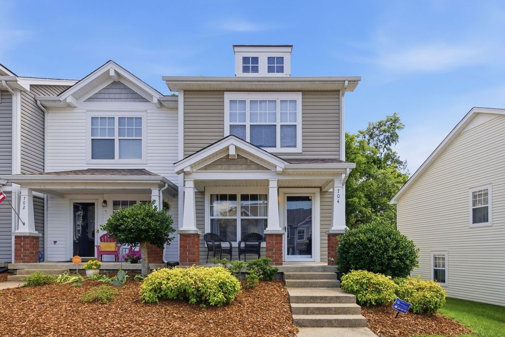 704 Flintlock Ct, Nashville, TN 37217