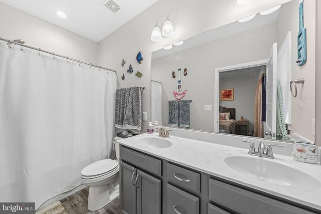 324 3RD ST, Colonial Beach, VA 22443